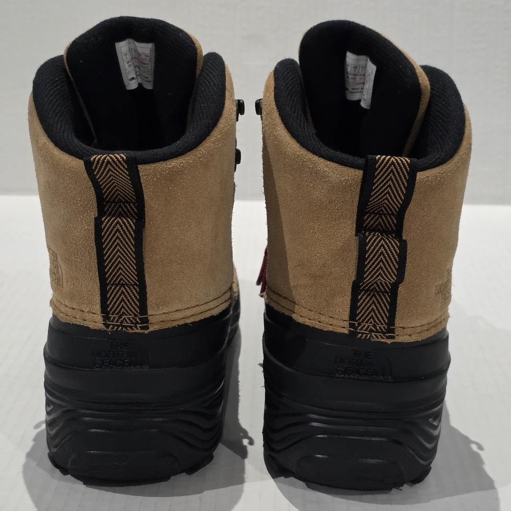 The North Face Chilkat Waterproof Kids Boots. - Picture 7 of 11